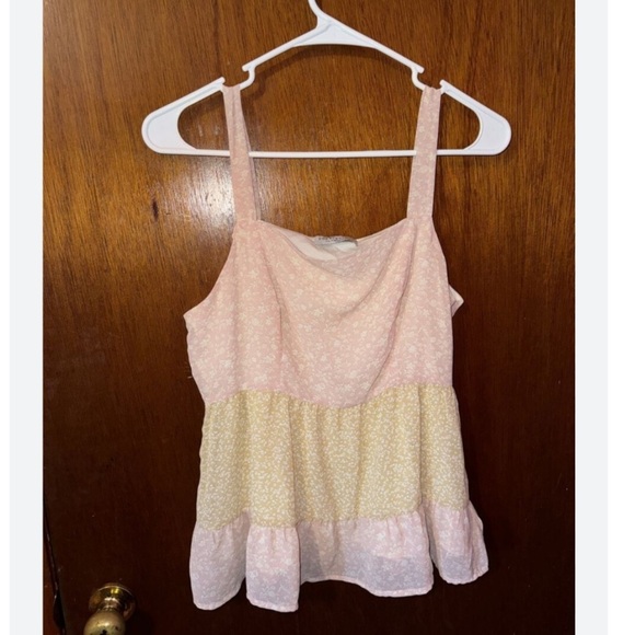 ❤️ 🆕 ANTHROPOLOGIE PAPER CRANE Floral Pink and Cream Women's Top Size XS - Picture 3 of 7